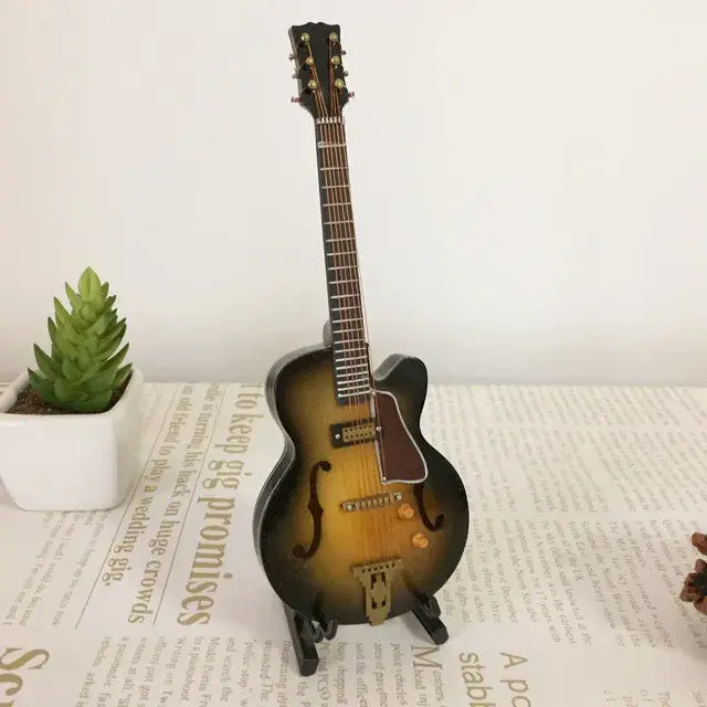 1/6 Guitar in Miniature