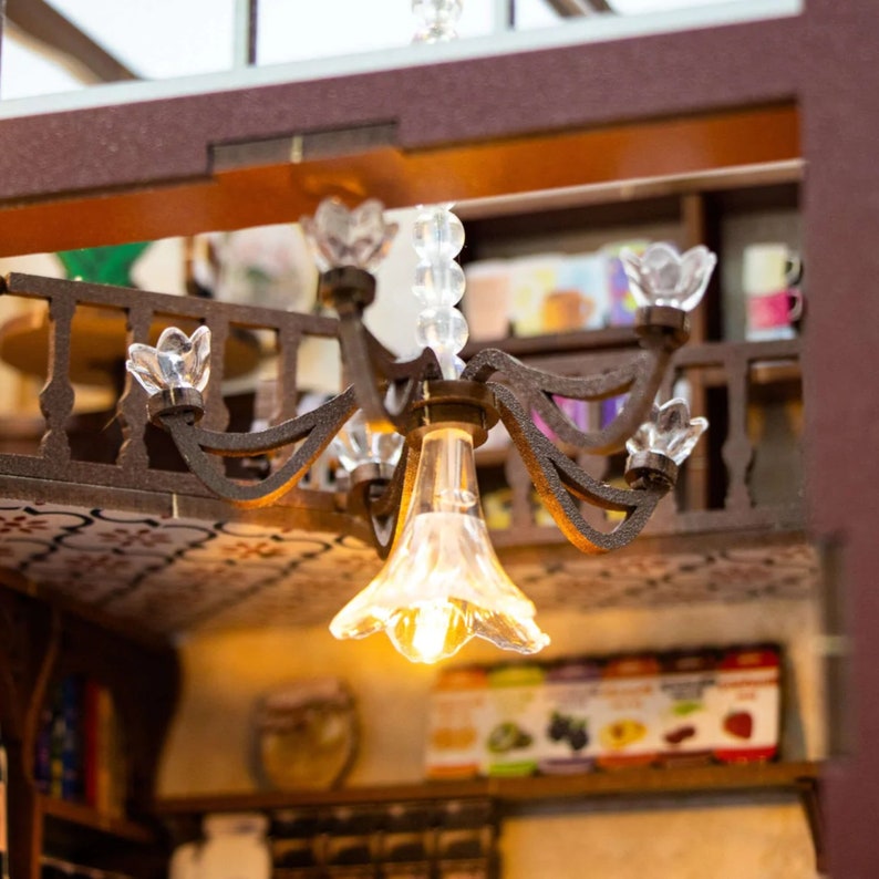 Café at Dusk — Miniature DIY Coffee Shop
